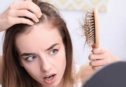 Tìm hiểu về nguyên nhân rụng tóc ở phụ nữ chi tiết nhất