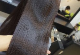 So sánh tóc giả làm bằng tóc thật TPHCM và tóc giả sợi tổng hợp