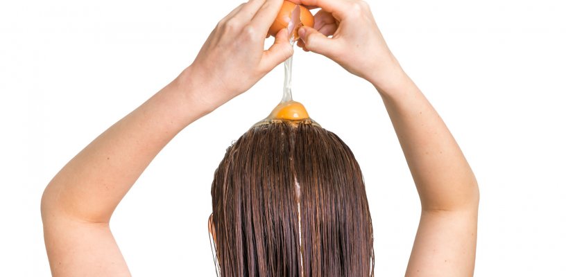 Cách gội đầu bằng trứng cho tóc mềm mượt và khỏe đẹp tại nhà