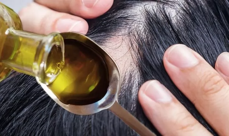 Dầu ô liu ngăn rụng tóc và cải thiện sự phát triển của tóc