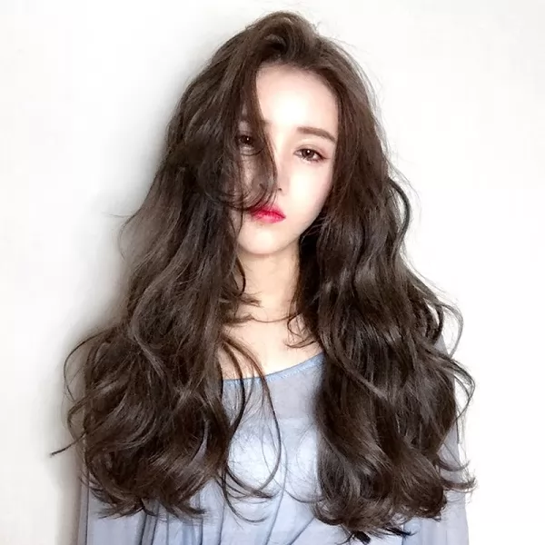 Đội tóc giả có hại không? [GIẢI ĐÁP]