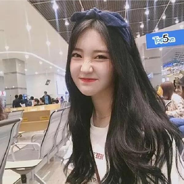 màu tóc đẹp nâu đen