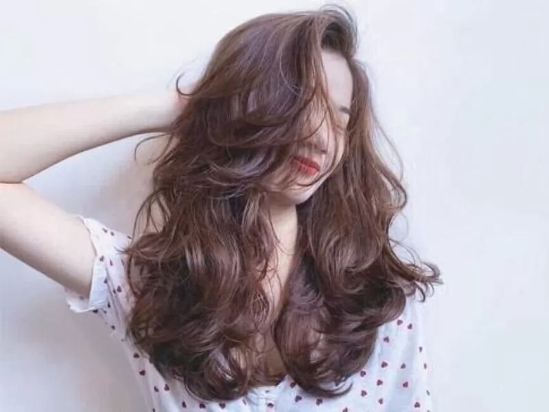 Mặt chữ u để tóc gì? Những mẫu tóc nữ dành cho mặt chữ u HOT nhất hiện nay