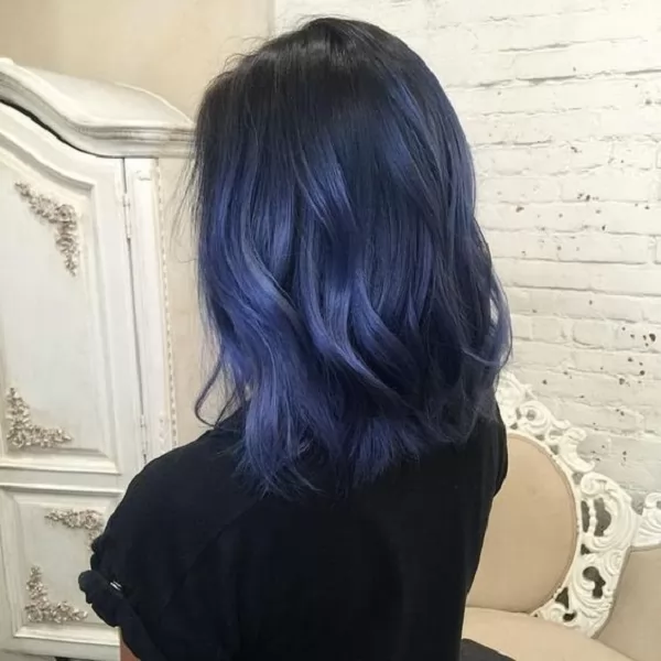 màu tóc đẹp xanh đen