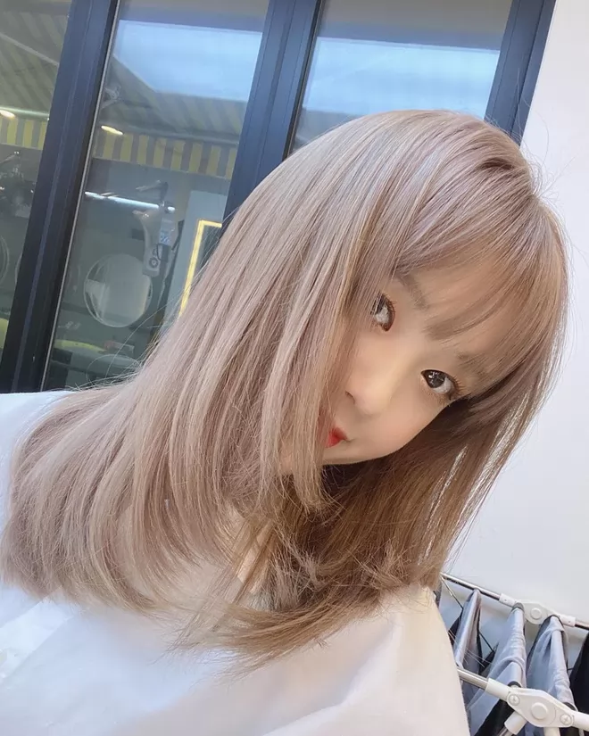 Màu tóc beige - Gam màu ngọt ngào dẫn đầu xu hướng 2020