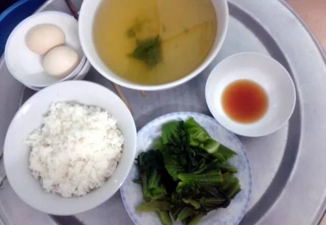 rụng tóc sau sinnh