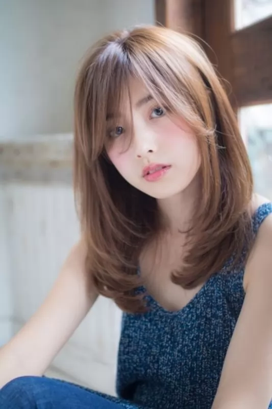 kiểu tóc cho mặt vuông