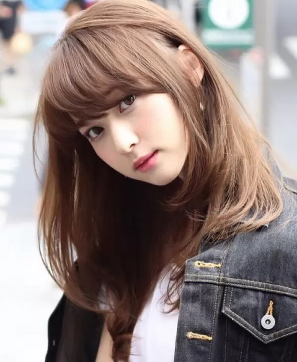 màu tóc đẹp nâu hạt dẻ