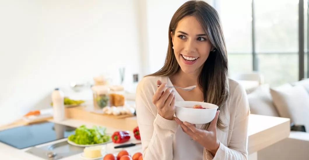 13 mẹo chăm sóc tóc mùa đông để có mái tóc khỏe mạnh