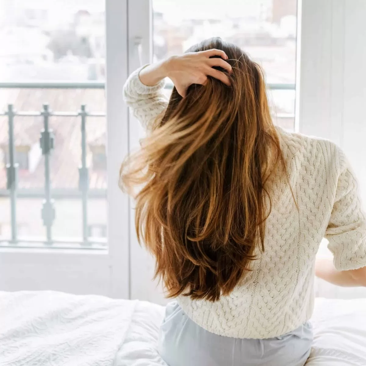 10 cách làm tóc nhanh dài hiệu quả, đơn giản tại nhà