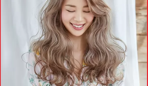 GIẢI ĐÁP: Làm sao để giữ tóc uốn giả được lâu? 