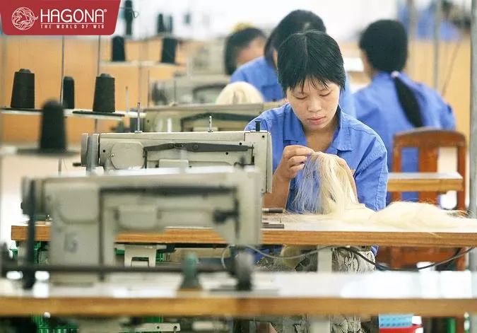 May gia công tóc giả
