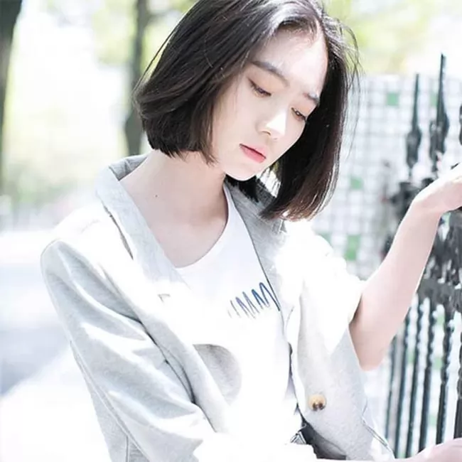 kiểu tóc nữ cho mặt vuông