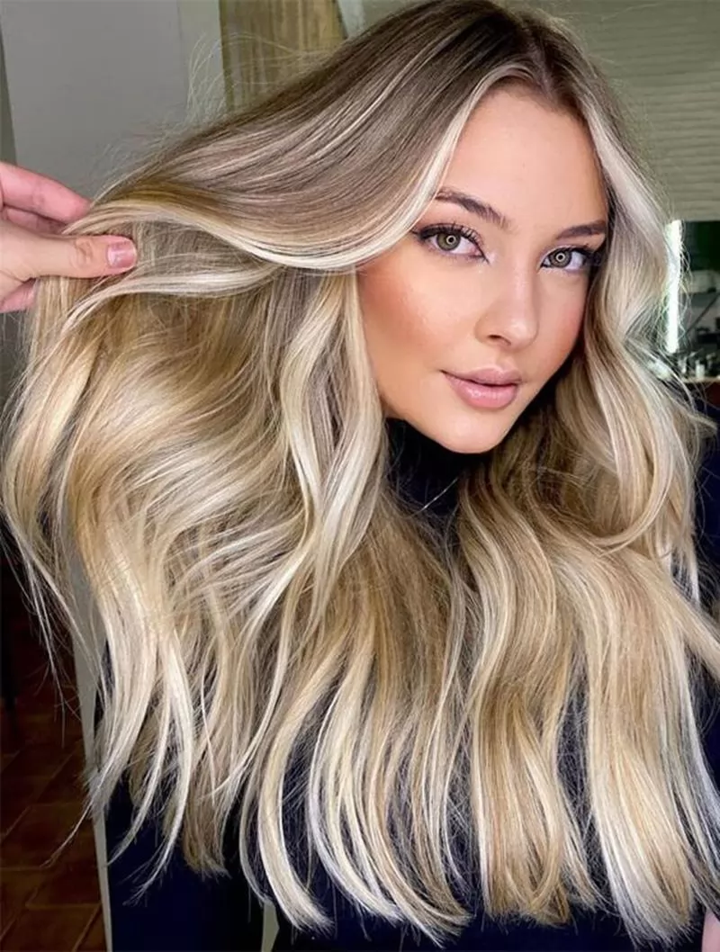 20 màu tóc balayage vàng mới lạ phù hợp cho nhiều phong cách