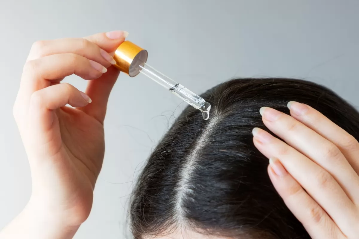 9 mẹo chăm sóc tóc tại nhà giúp giảm gãy rụng hiệu quả