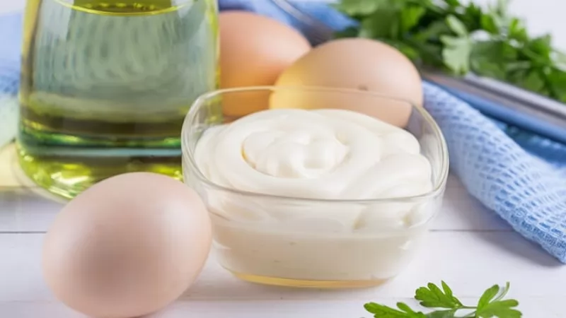 15 mặt nạ tóc trị rụng tóc hiệu quả từ thiên nhiên