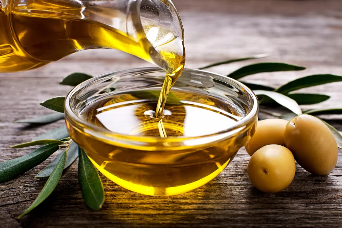 8 Cách Đơn Giản Trị Rụng Tóc Ở Thái Dương