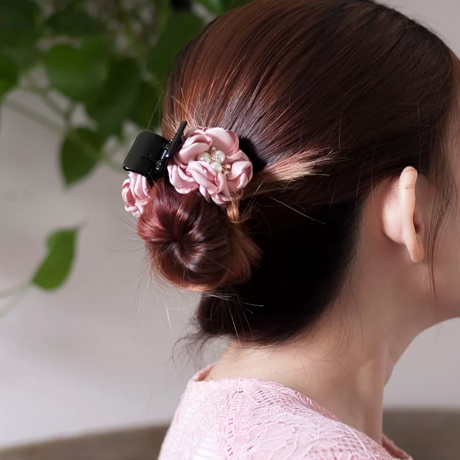 cách búi tóc bằng kẹp tròn
