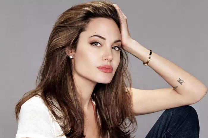 16+ kiểu tóc giả nữ ngắn cho mặt vuông giúp các nàng thêm quyến rũ