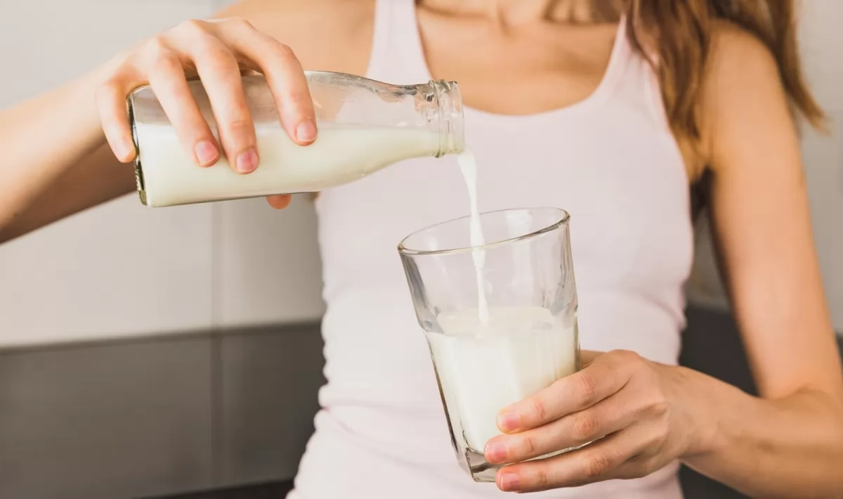 Sữa có tốt cho tóc không? Lợi ích và cách sử dụng sữa để chăm sóc tóc