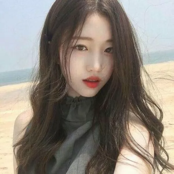 màu tóc nâu tây