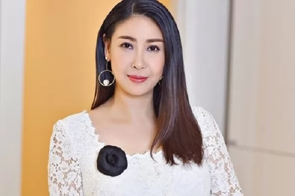 tóc cho quý bà trung niên