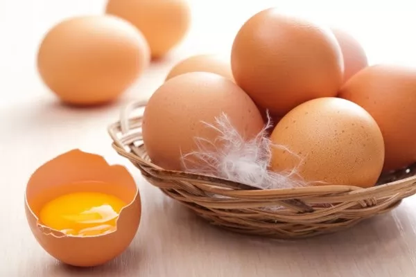 16 cách bảo vệ tóc khỏi ánh nắng mặt trời mùa hè