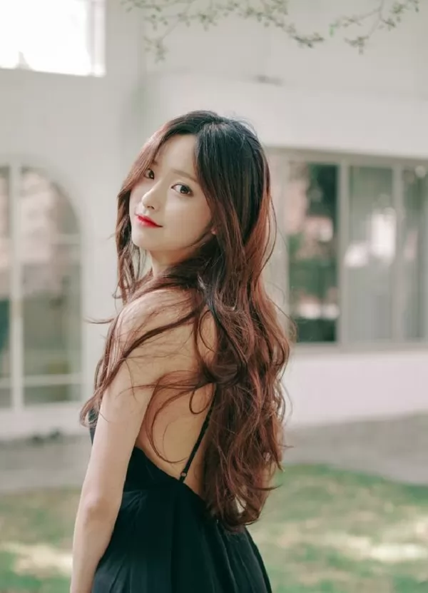 mẫu tóc nữ đẹp 2021