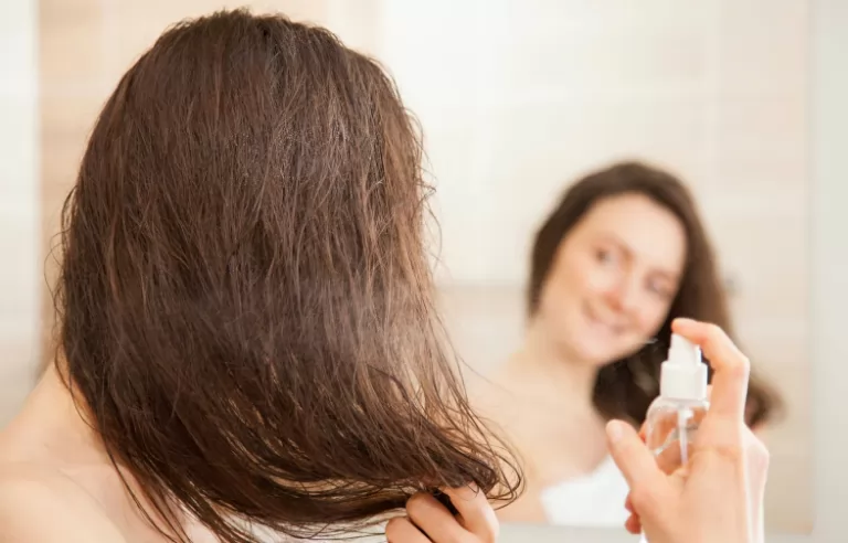 Lợi ích tuyệt vời của dưỡng tóc chống nhiệt và cách sử dụng