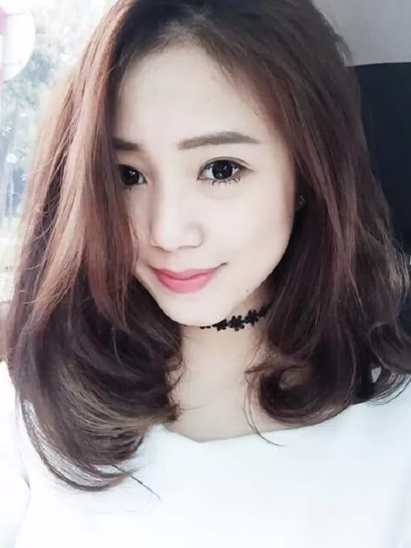 kiểu tóc bob uốn cụp