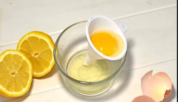Hướng dẫn cách ủ tóc bằng trứng gà hiệu quả ngay tại nhà