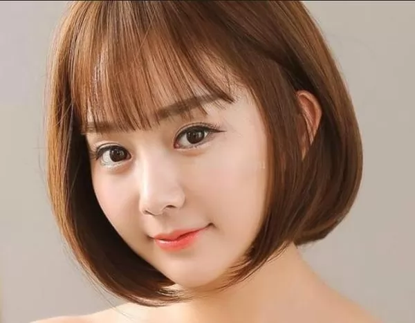 Mặt tròn để tóc ngắn nào đẹp? 10 kiểu tóc giả nữ ngắn cho mặt tròn đẹp nhất 2021