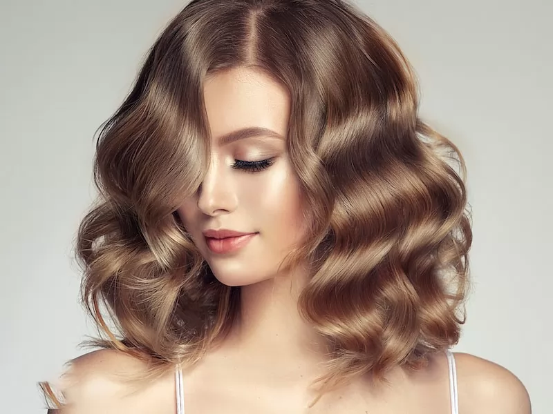 Các mẫu tóc xoăn đẹp cho bạn nữ để làm mới bản thân mỗi ngày