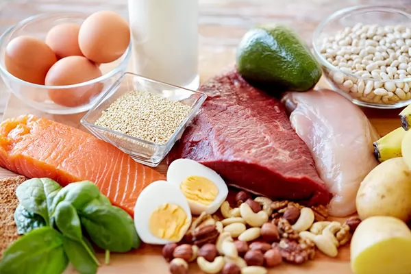 Nguyên nhân rụng tóc thời kỳ mãn kinh và cách khắc phục