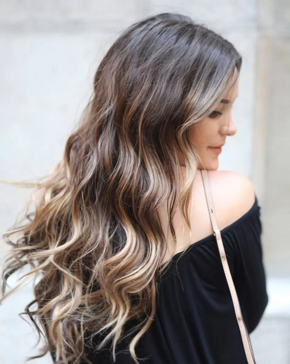 20 màu tóc balayage vàng mới lạ phù hợp cho nhiều phong cách
