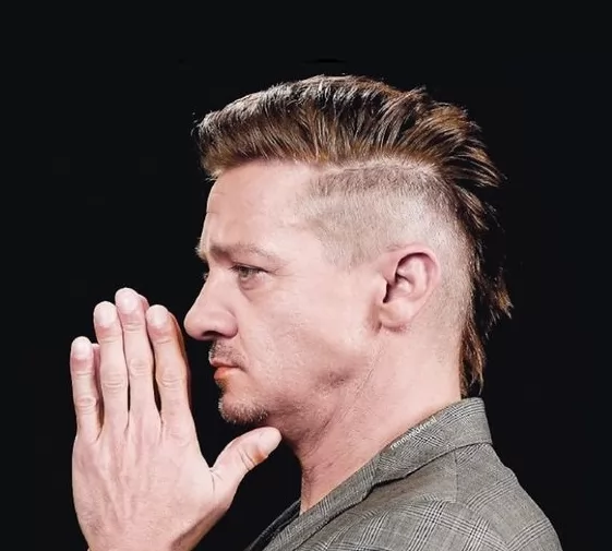 Tóc Mohican là gì? Hợp với kiểu mặt nào? 10 mẫu tóc giả đẹp nhất cho nam
