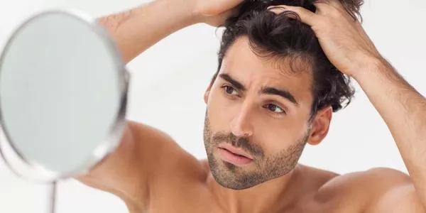 Nguyên nhân tóc nam giới bị khô xơ và cách trị tóc khô gãy hiệu quả