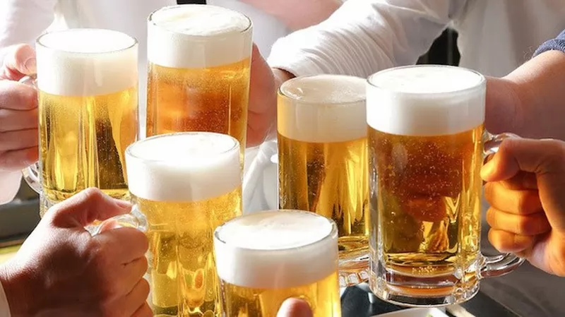 16 cách bảo vệ tóc khỏi ánh nắng mặt trời mùa hè