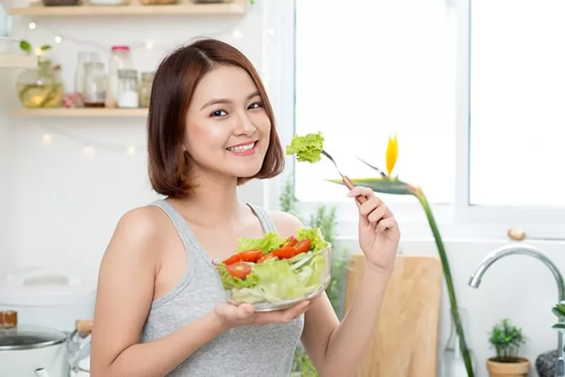 Cách ngăn ngừa rụng tóc do uống rượu gây ra