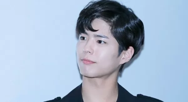 tóc nam hai mái ngắn