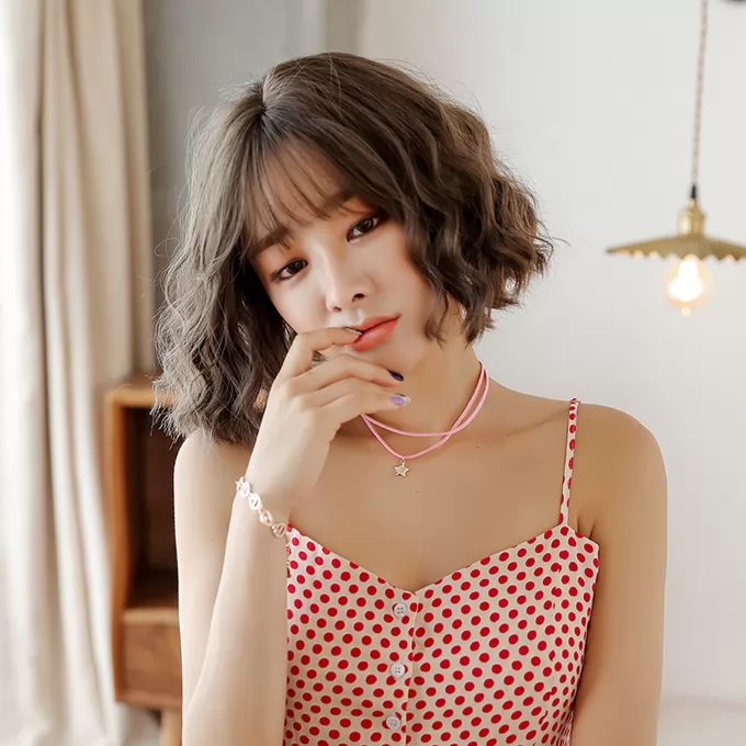 16+ kiểu tóc giả nữ ngắn cho mặt vuông giúp các nàng thêm quyến rũ