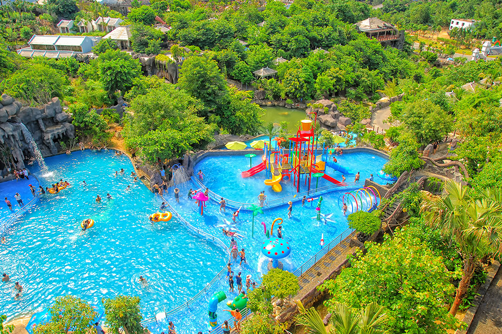 Suối khoáng Thần Tài