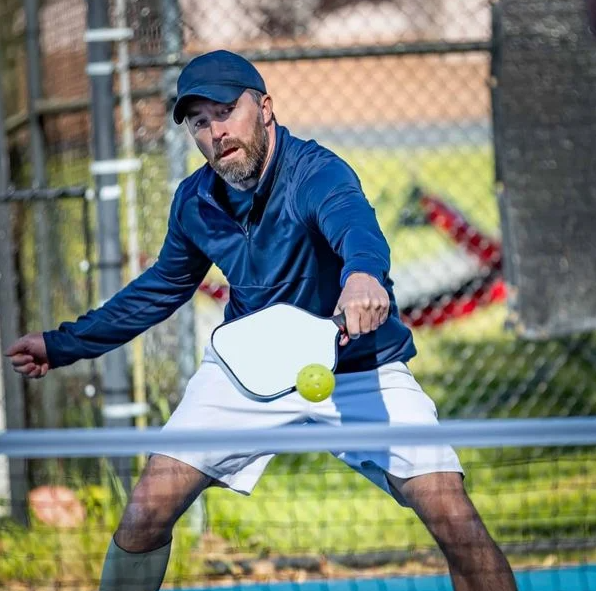 Phụ kiện hỗ trợ kiểu tóc khi chơi Pickleball