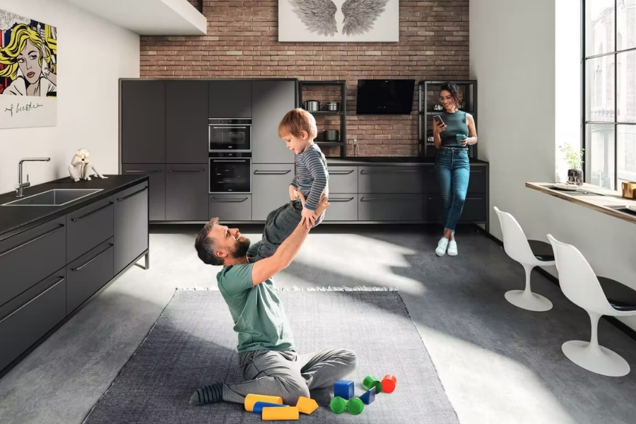 Không gian bếp góp phần tạo nên nhịp sinh hoạt cân bằng cho gia đình.